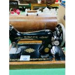 Manual Singer sewing machine, Y1619363.