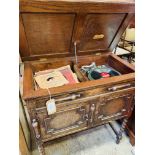 Concert Grande gramophone in oak cabinet.