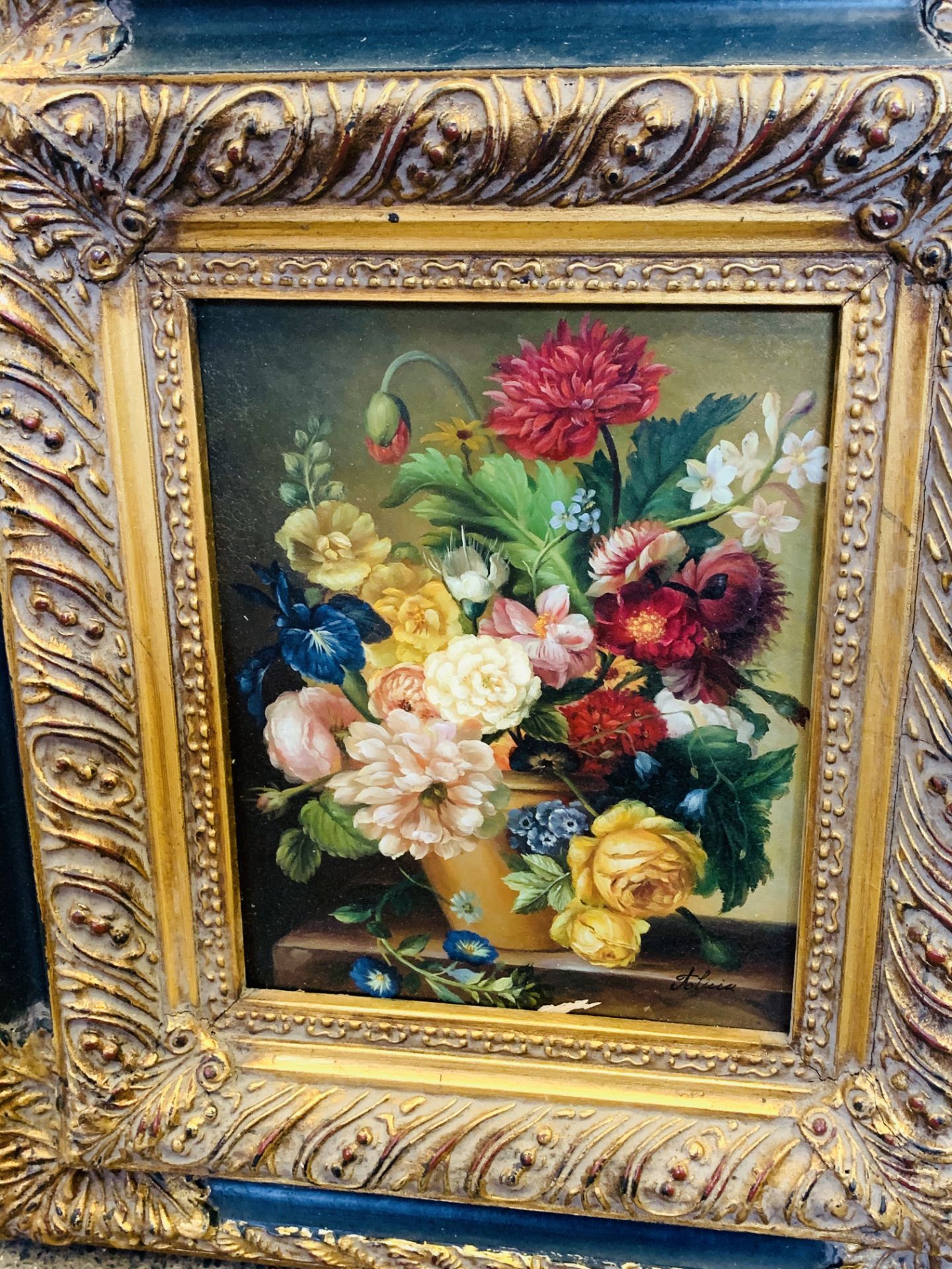 Framed and glazed classical print, and a reproduction oil of still life flowers, in ornate frame - Image 2 of 2