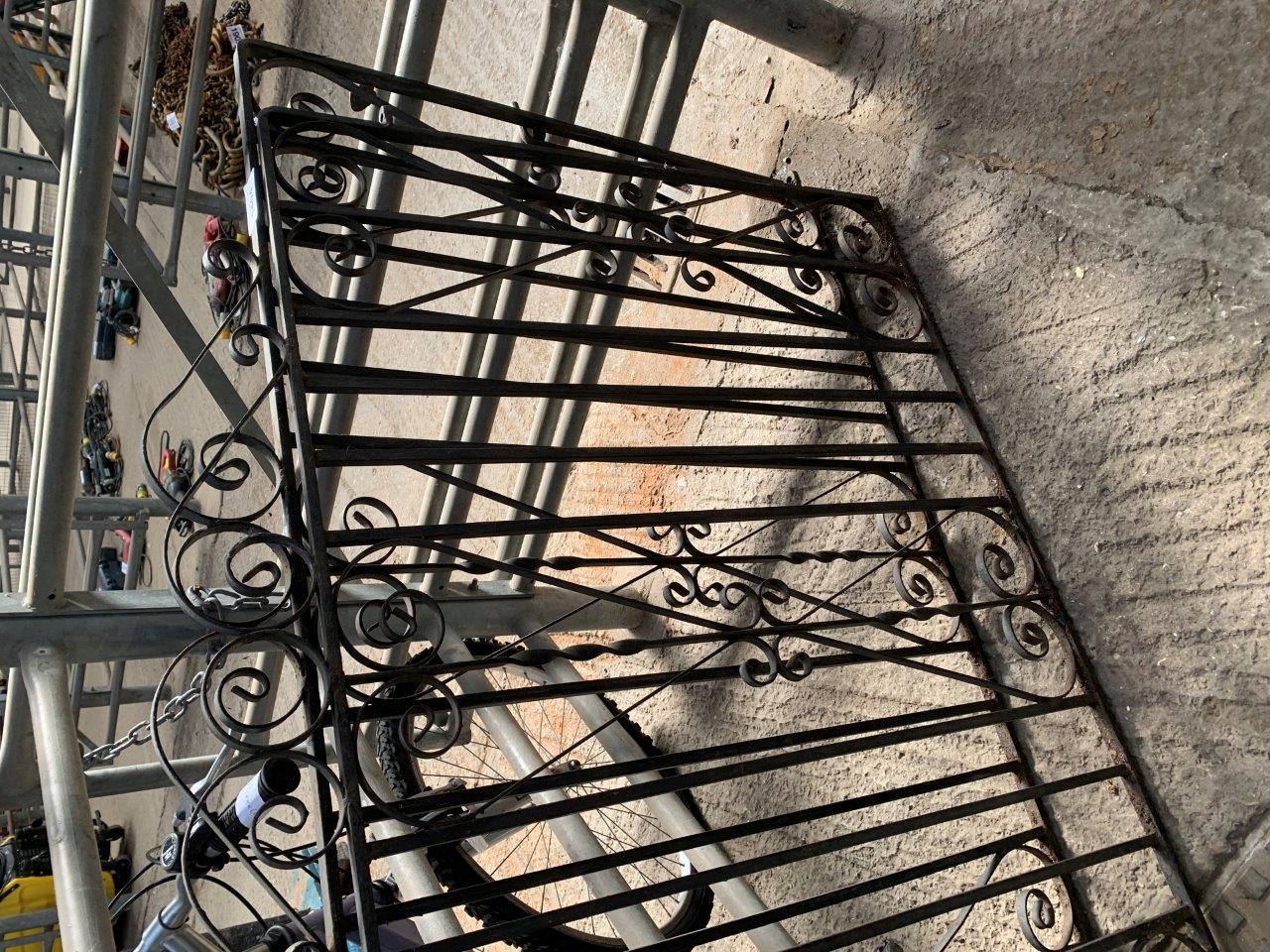 Pair wrought iron garden gates 132cm wide x 102cms high - Image 3 of 3