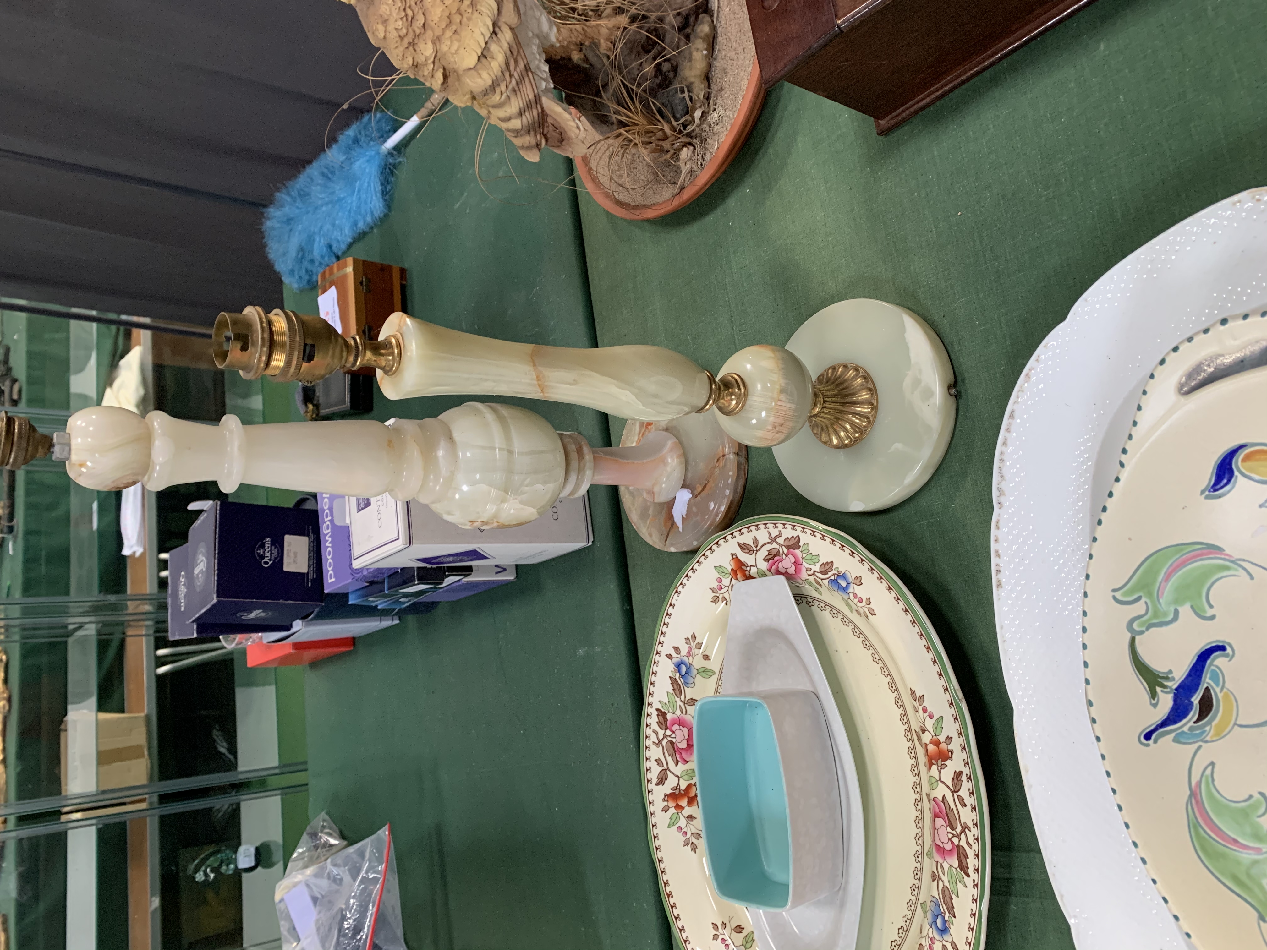 Collection of pottery and 2 onyx table lamps - Image 2 of 2