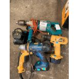 Wolf power drill; 2 Dewalt drills; Workzone drill; Dewalt battery charger. Estimate £10-20.