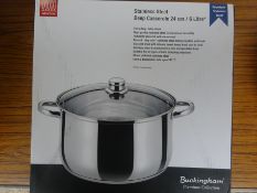 Stainless steel casserole dish