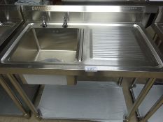 Diaminox right hand drainer single sink with taps 100cm