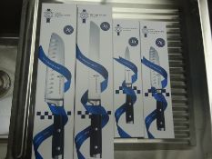 Set of 4 Le cordon Bleu knives, brad, chef, utility & cooks