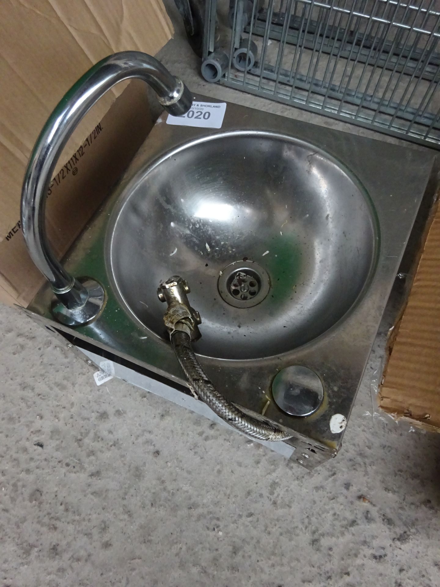 Stainless steel hand sink with tap