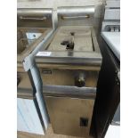 Lincat single tank gas fryer