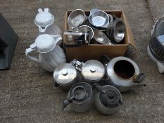Stainless steel bowls & tea pots.