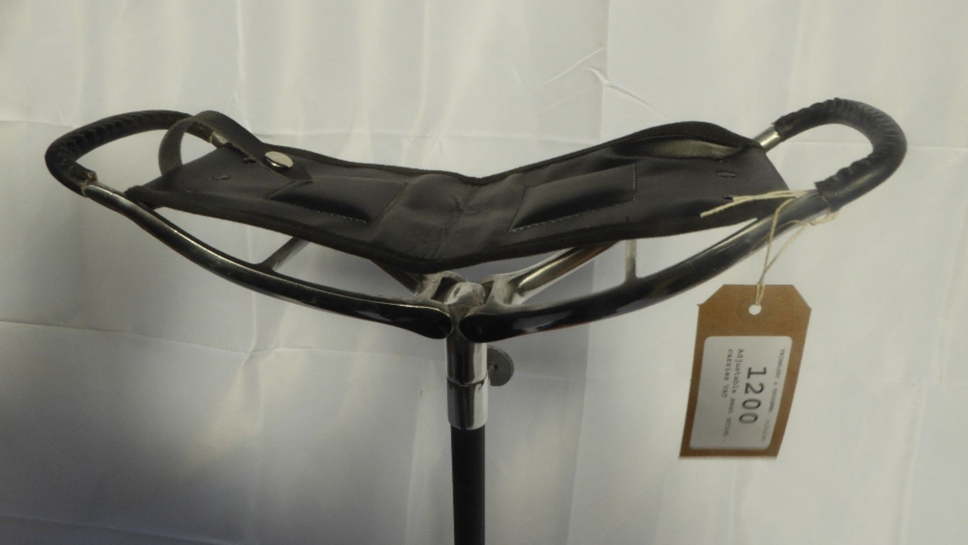 Adjustable seat stick - carries VAT - Image 3 of 3