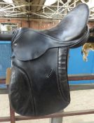 Saddle 16" - carries VAT