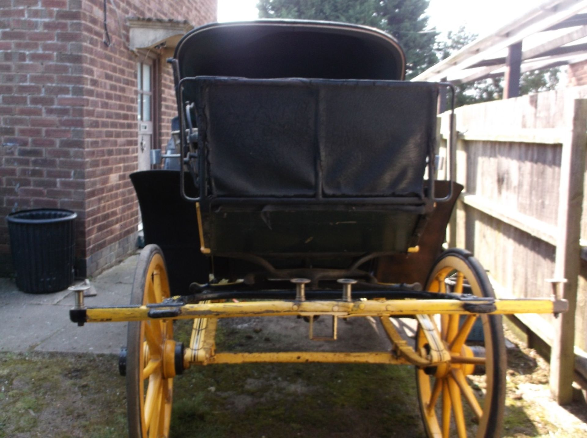 VICTORIA circa 1900 to suit 15 to 17hh. Painted yellow and black with green lining. - Image 4 of 6