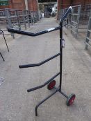 Portable harness/saddle rack