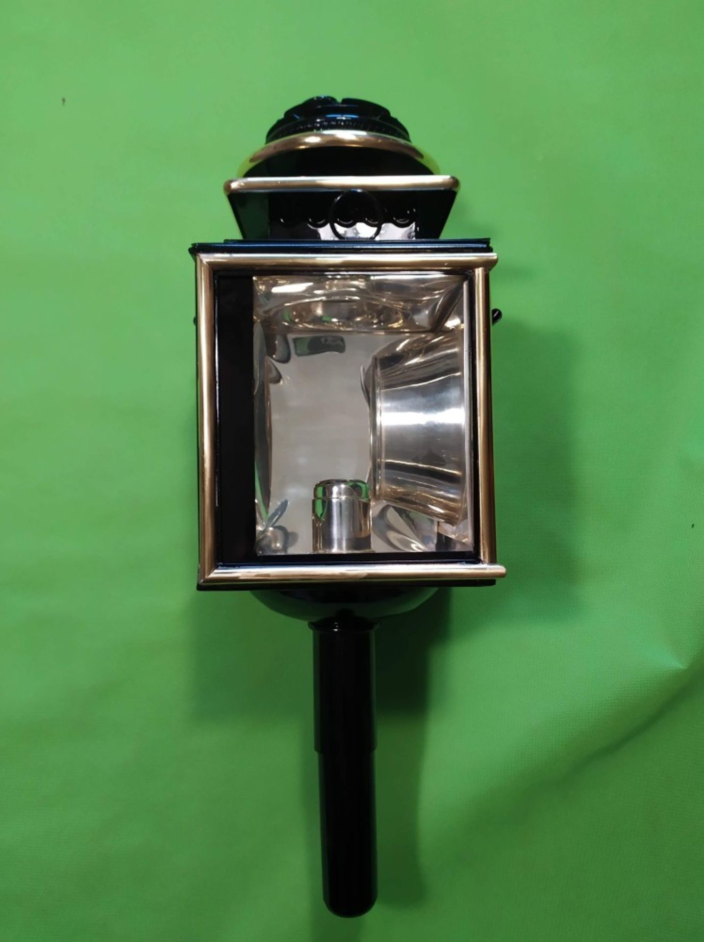 Pair of new black/brass Coach lamps with silvered interiors measuring 54cms long. - Image 5 of 5