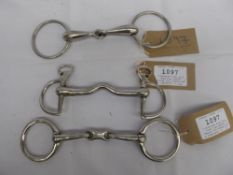 3 stainless steel bits - loose ring snaffle, a French link snaffle and a kimblewick;