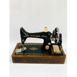 Manual Singer Sewing Machine in case, no. 376100