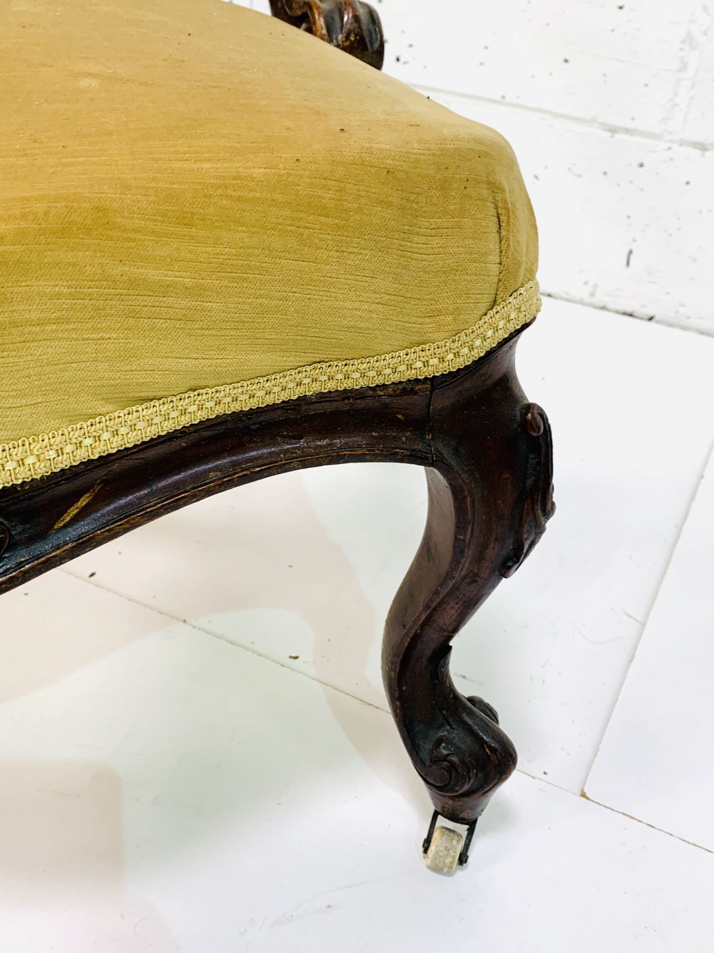 Ornately decorated mahogany framed drawing room chair with buttoned back mustard upholstrey. - Image 3 of 5