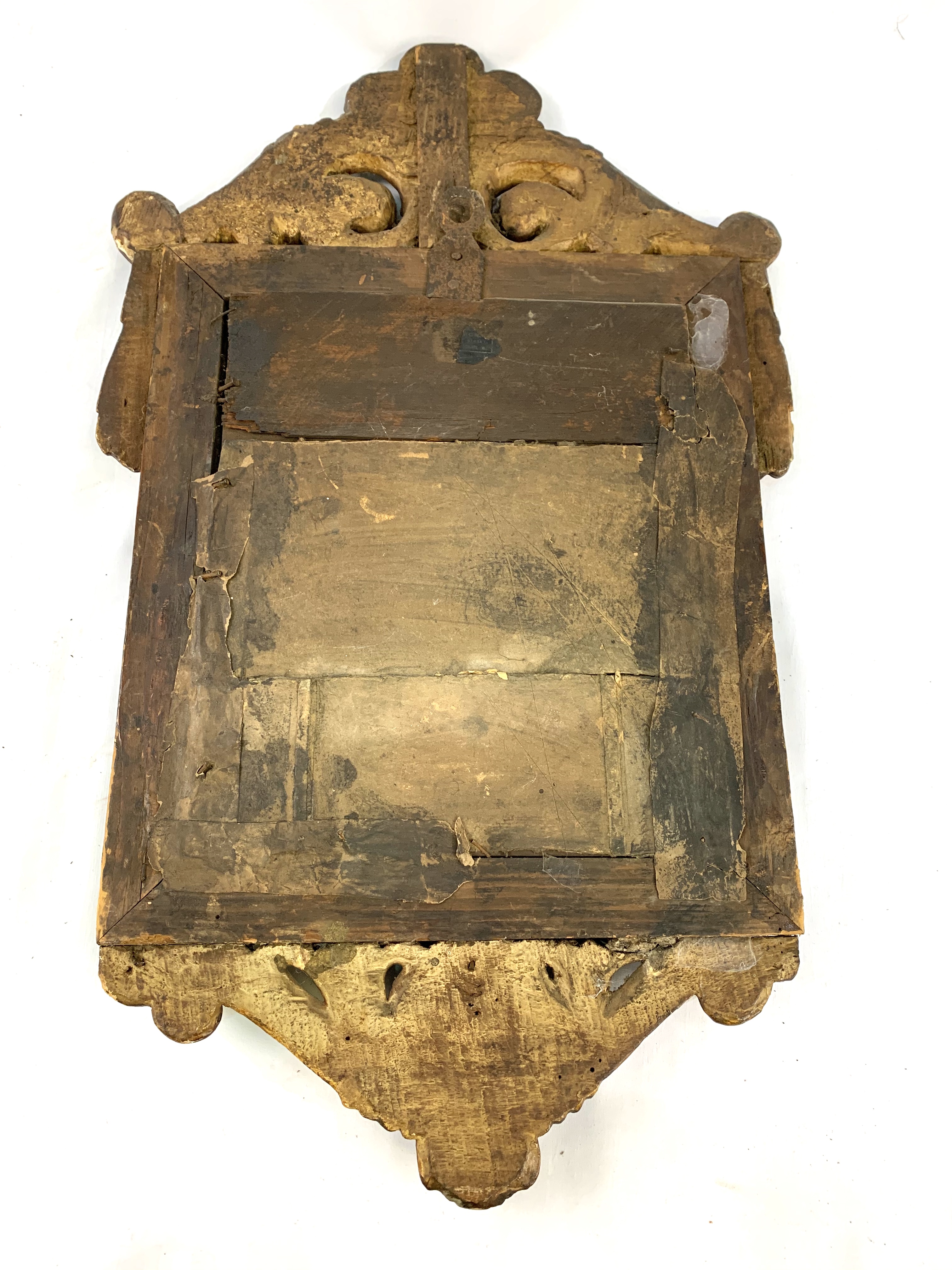18th century gilt framed candle mirror with carved pediment - Image 2 of 2