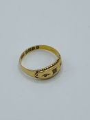 18ct gold and 3 diamond ring, 2.3gms