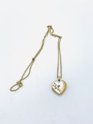 2 tone heart locket on chain 3.7g