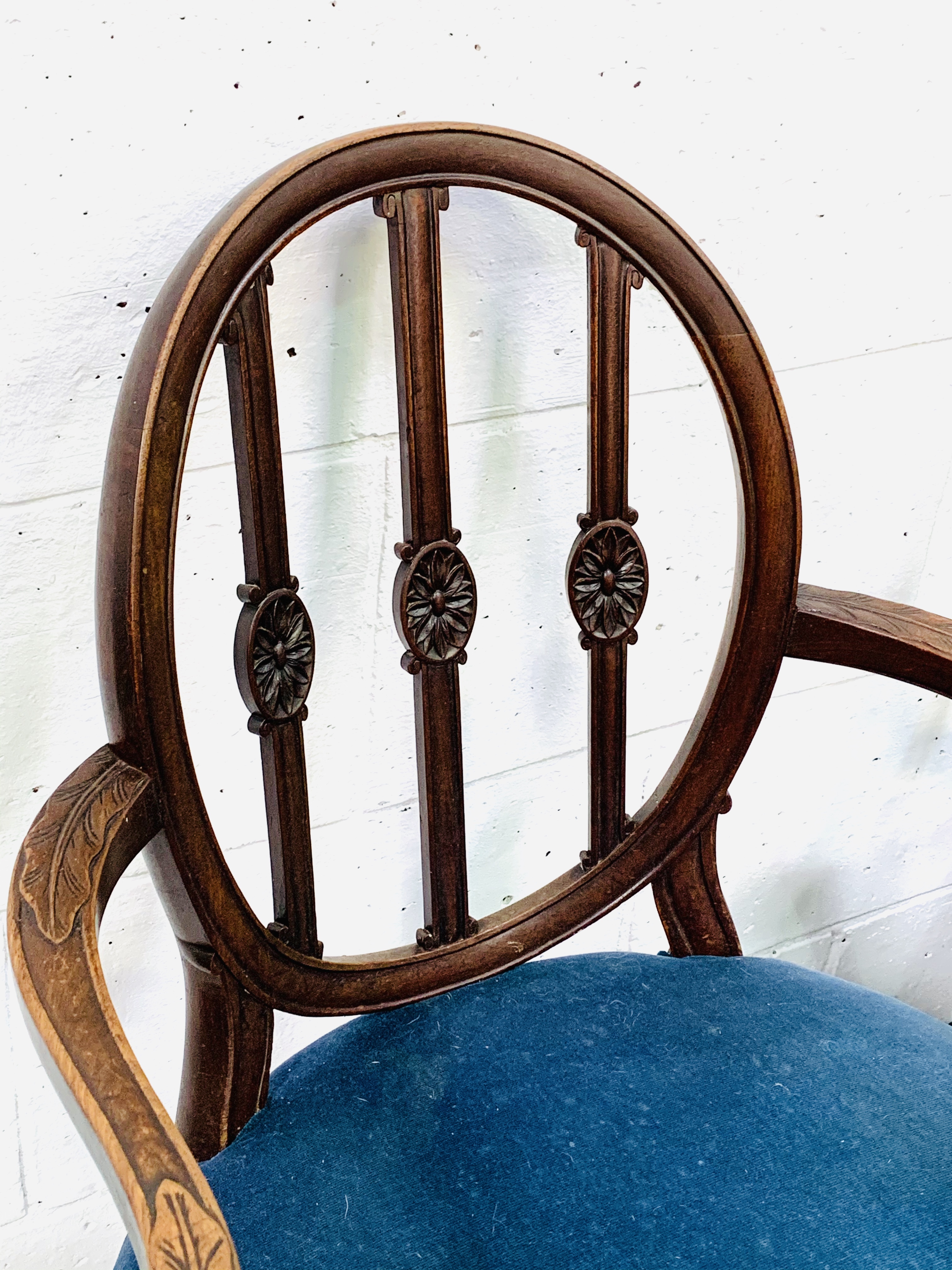 Set of eight mahogany Regency style open elbow chairs upholstered in petrol blue velvet. - Image 4 of 7