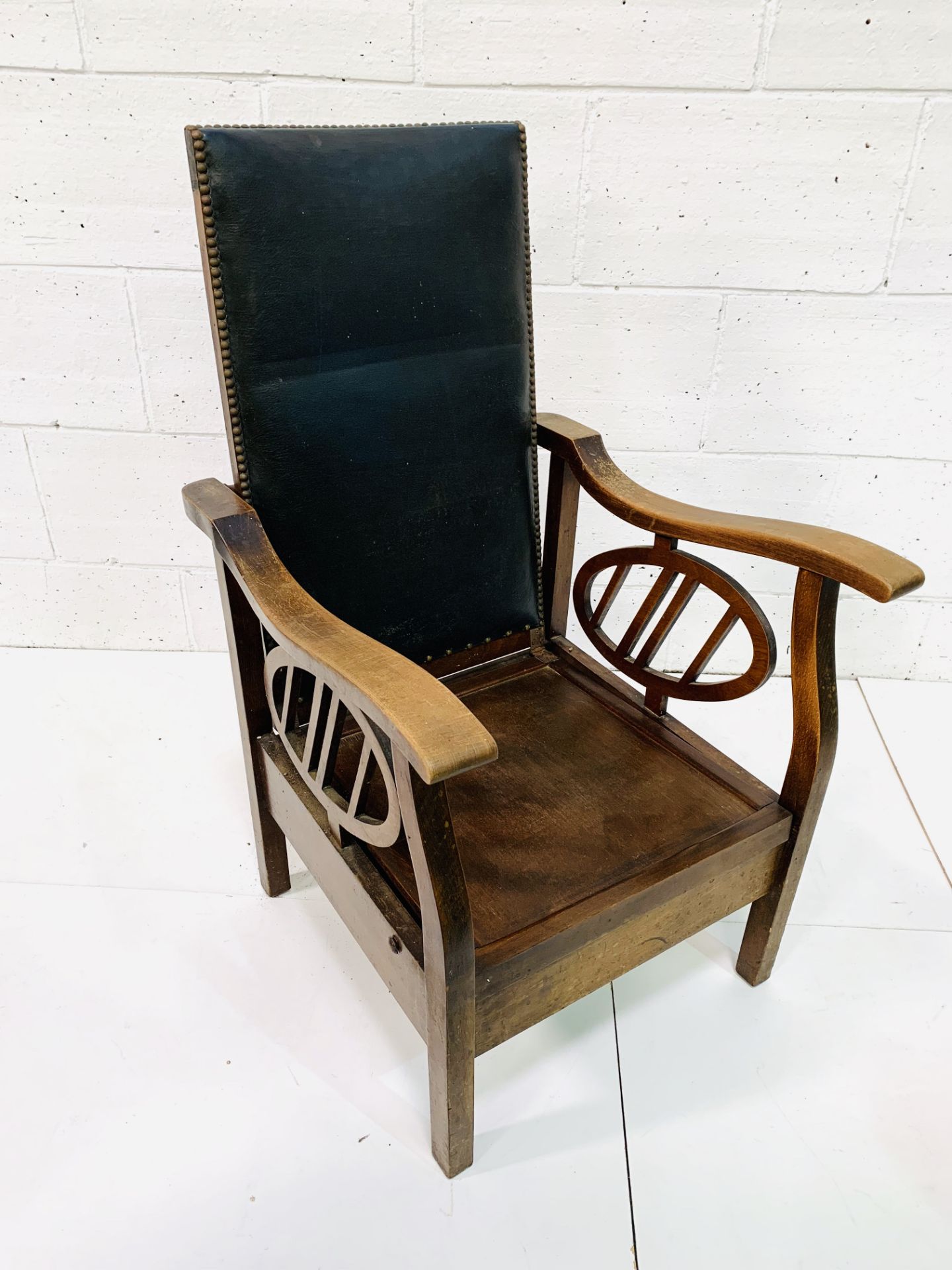 Edwardian mahogany reclinable open arm chair. - Image 3 of 4