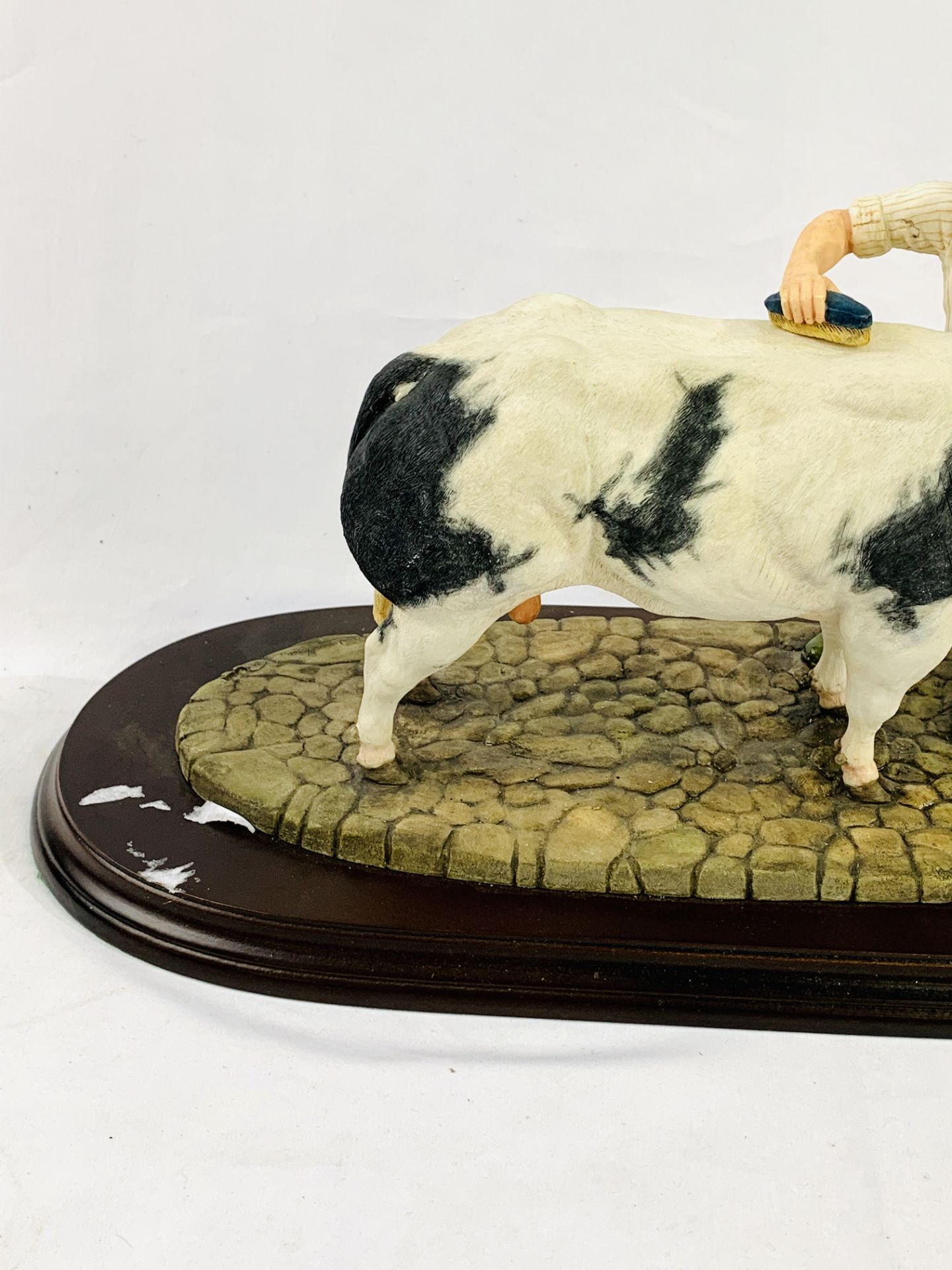 Country Artist Belgian Blue bull (The Winning Partnership) on plinth, boxed - Image 3 of 3