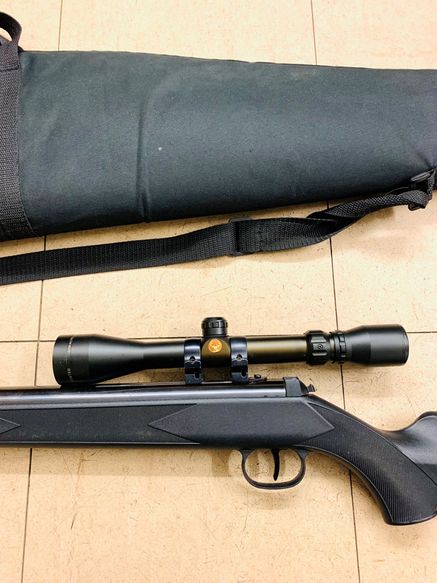 Hammerli Black Force 800 .22 Air Rifle, with scope and suppressor - Image 3 of 5