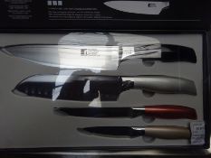 Bergner knife set. This item carries VAT.