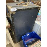 Hard case travel trunk, 91 x 51 x 34cms. Estimate £10-20.