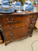 Mahogany bow fronted chest of four drawers, 76 x 46 x 74cms.