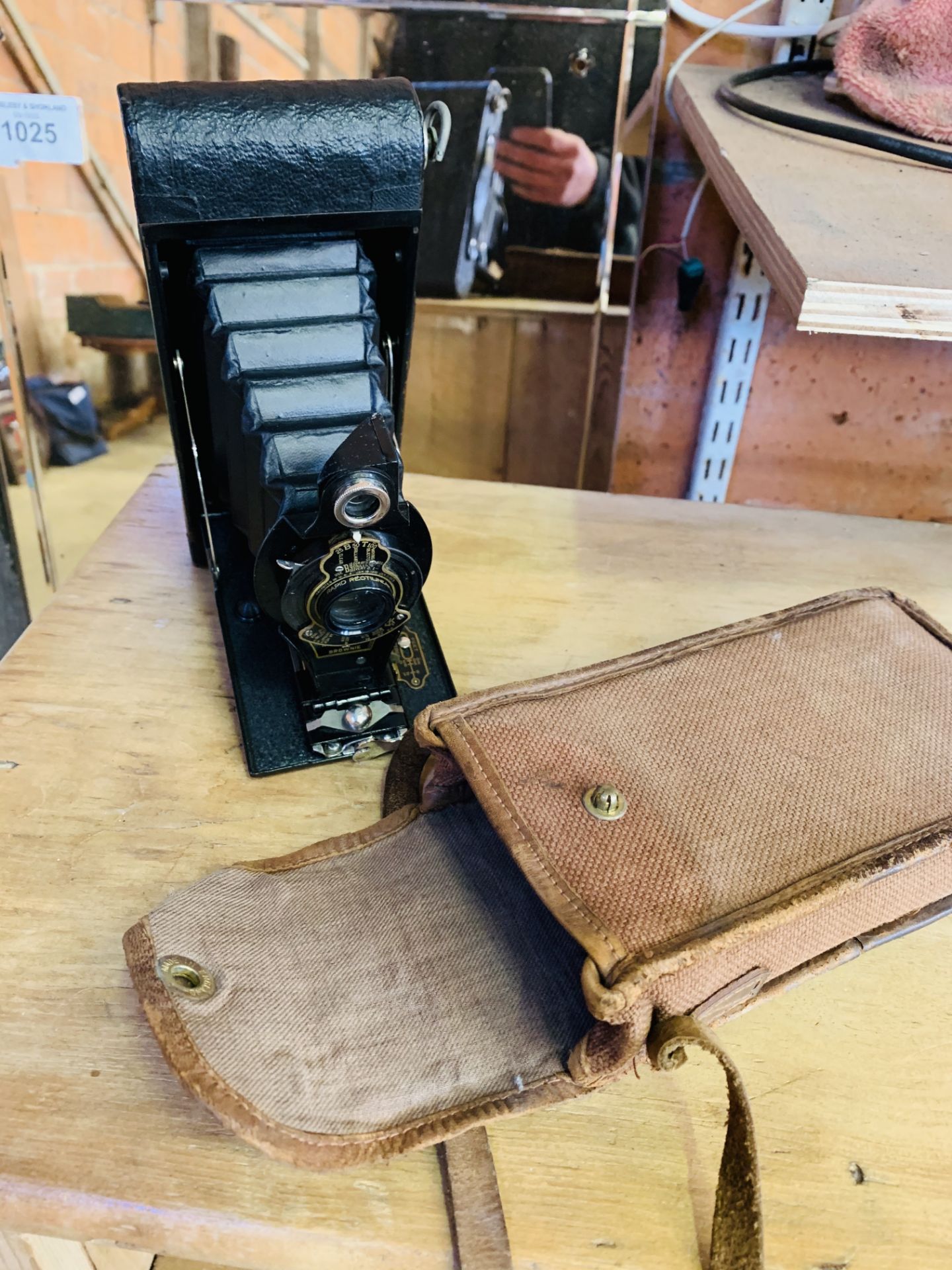 Two pairs of binoculars in leather cases. - Image 2 of 4