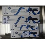 4 Le cordon Bleu knives. This item carries VAT.