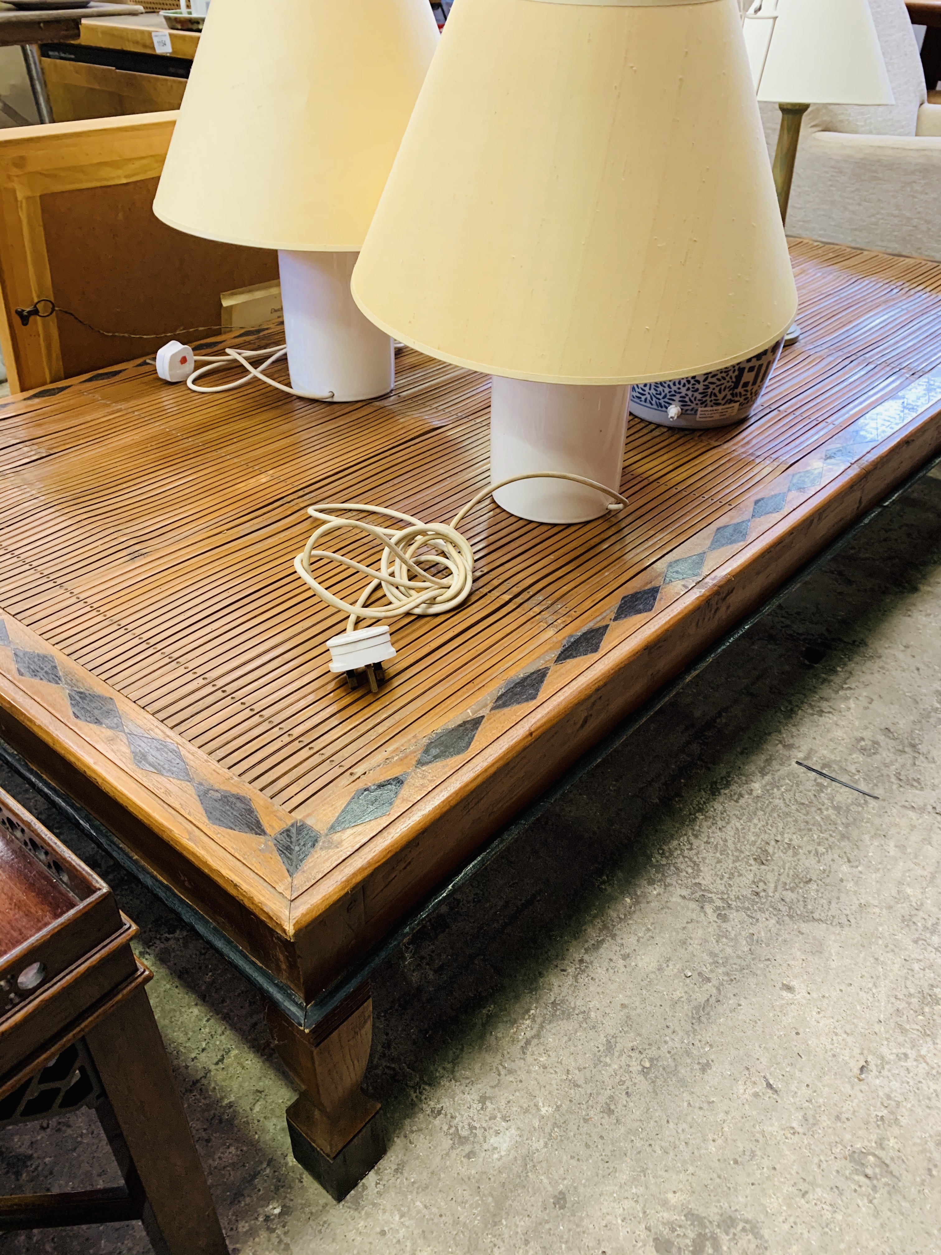 Large coffee table with split bamboo top. - Image 2 of 2