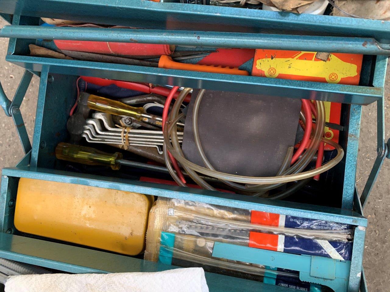 Metal tool box and contents. - Image 2 of 2