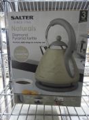 Salter kettle. This item carries VAT.