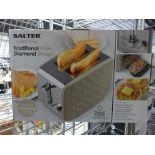 Salter 2 slice toaster. This item carries VAT.