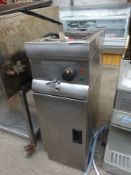 Lincat single tank fryer