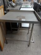 Stainless steel prep table