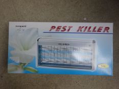 Large fly killer