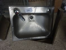 Hand sink