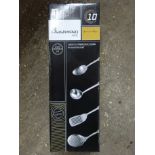 Set of 4 utensil sets