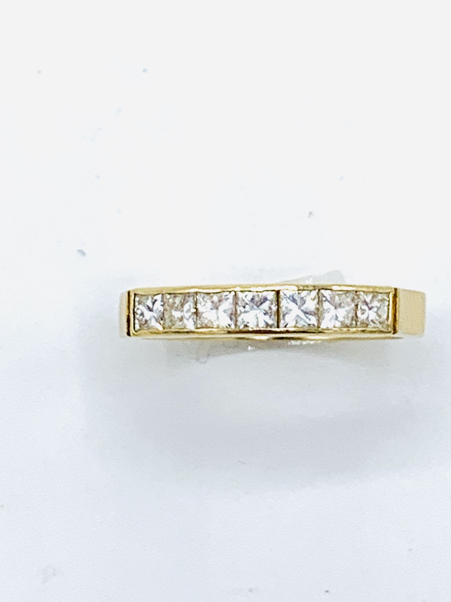 Gold and princess cut diamond ring. - Image 2 of 4