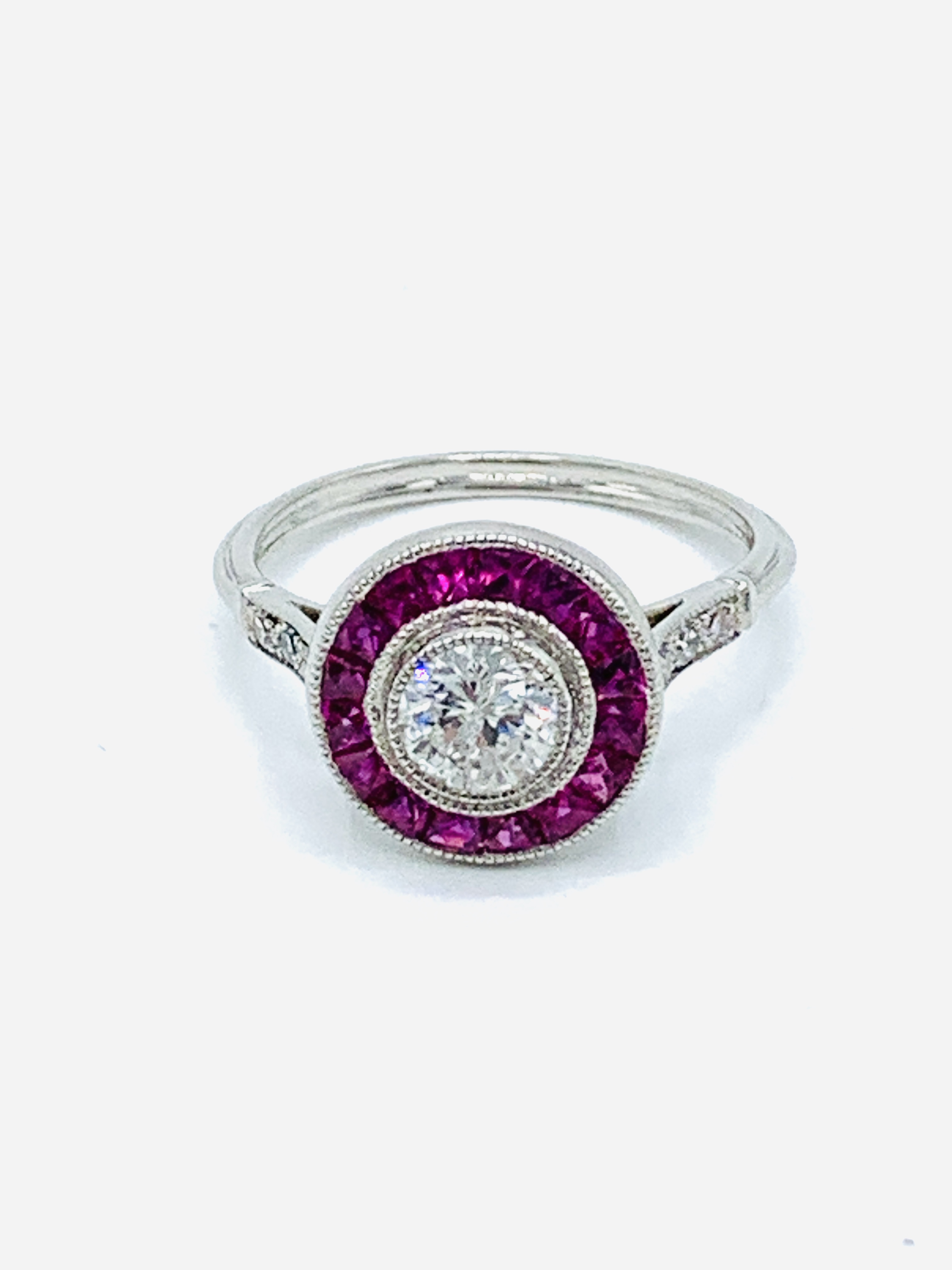White gold and ruby target ring. - Image 2 of 4