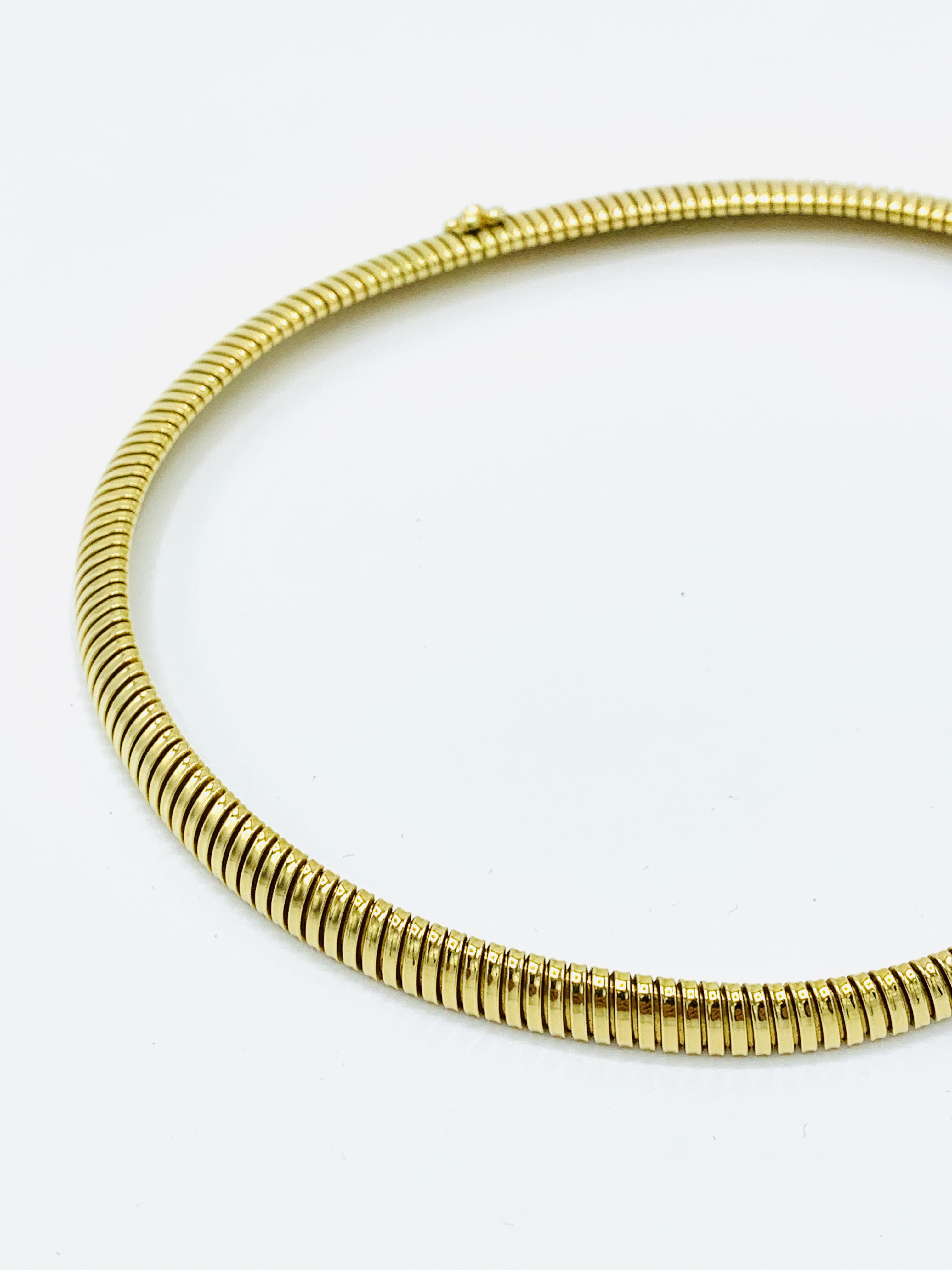 18ct gold turbogaz collar necklace. - Image 3 of 6