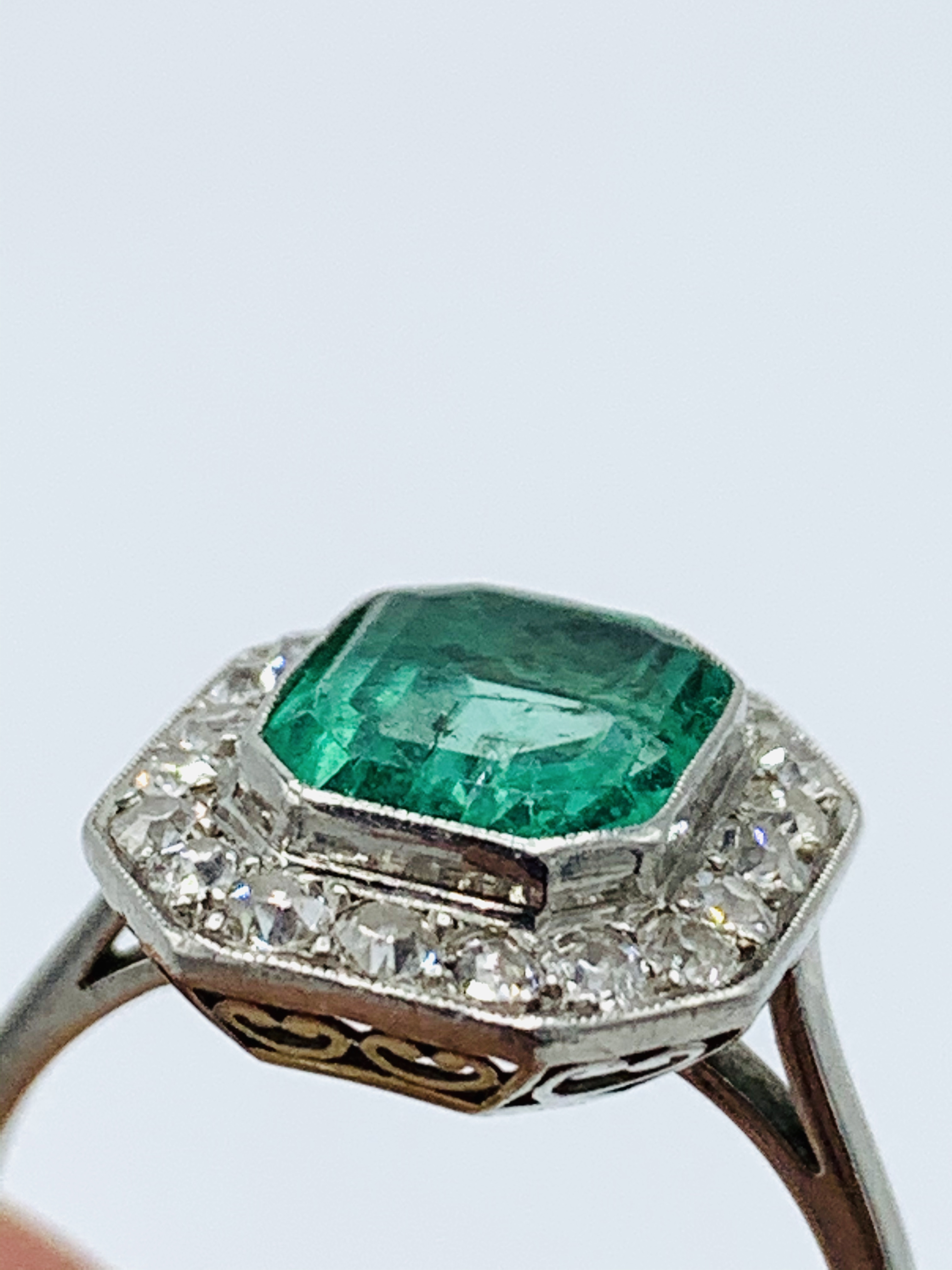 18ct white gold octagonal set Columbian emerald and diamond ring. - Image 2 of 5