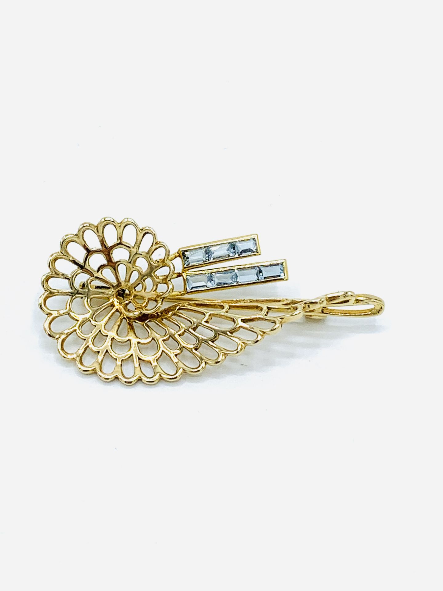 585 gold filigree brooch set with 7 aquamarines. - Image 2 of 6