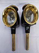 Pair of brass carriage lamps with oval fronts; in very good condition - carries VAT