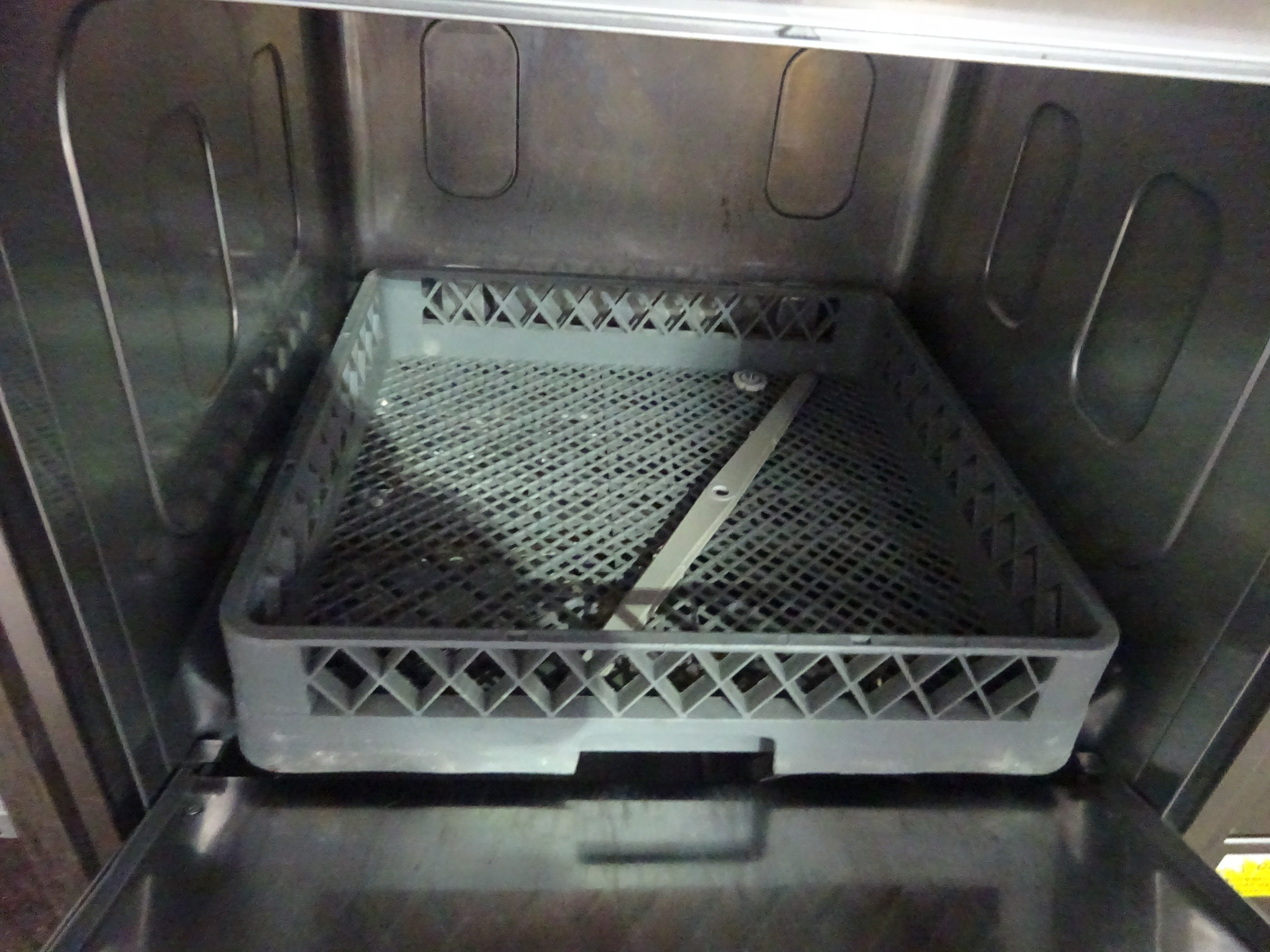 Proton single phase under counter commercial dishwasher. - Image 3 of 3