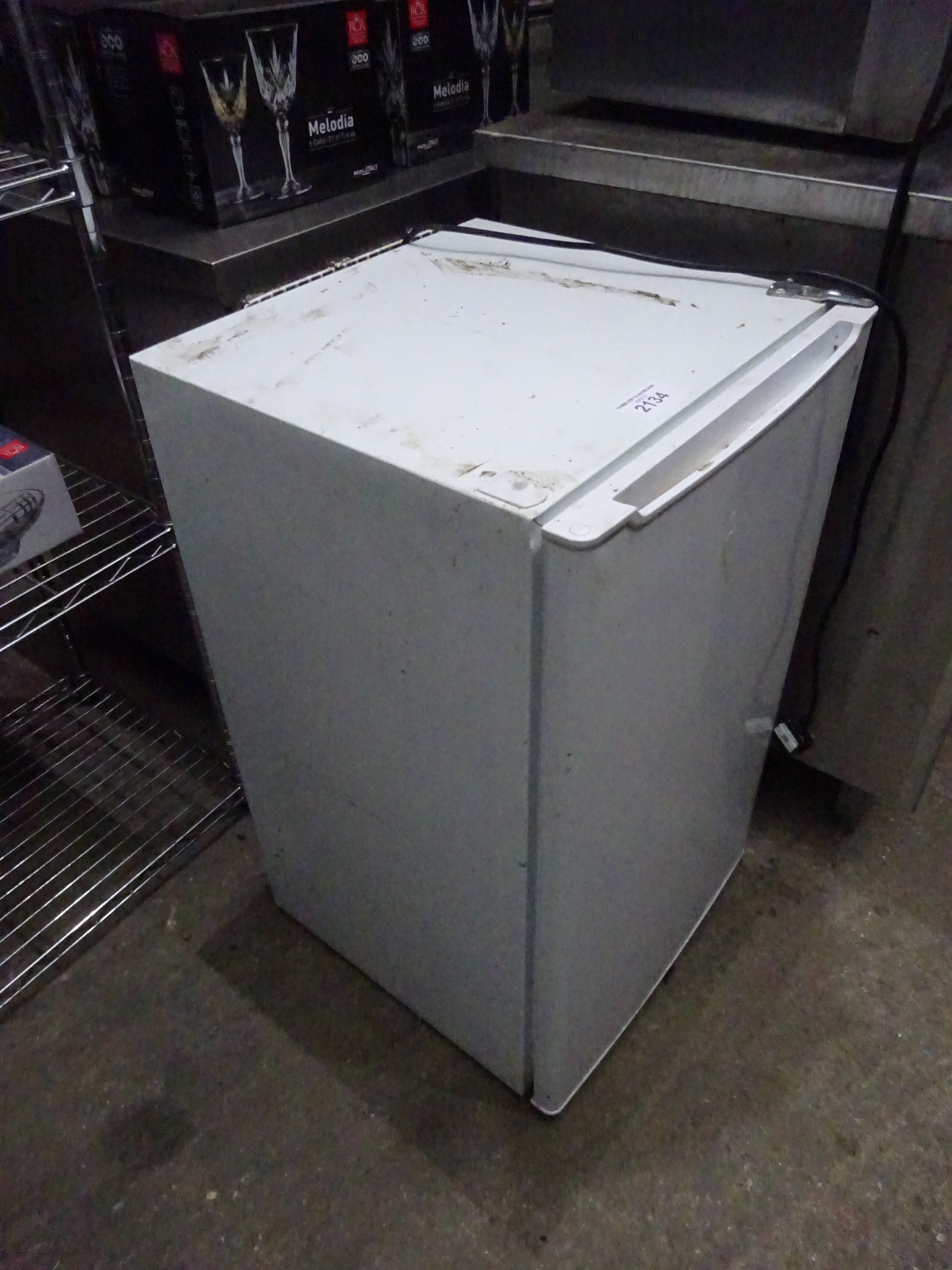 Under counter fridge - Image 3 of 3