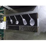 New 4pc utensil set.